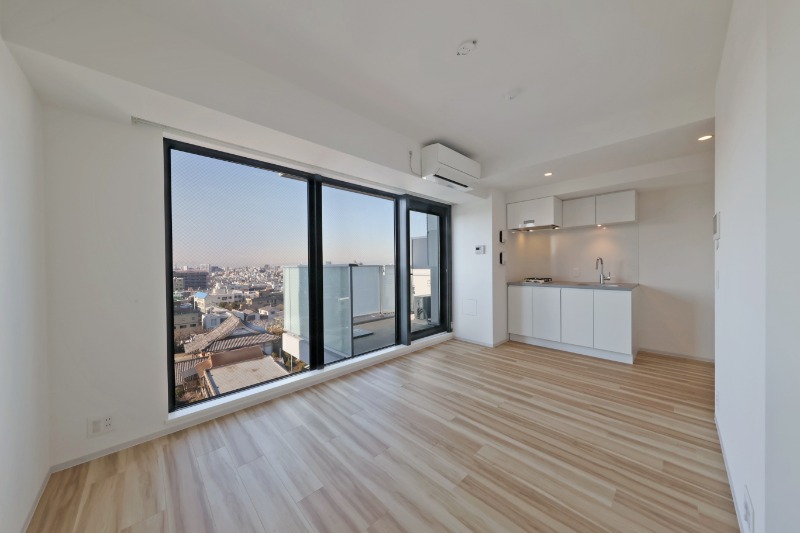 居室・リビング　１０．４帖フローリング