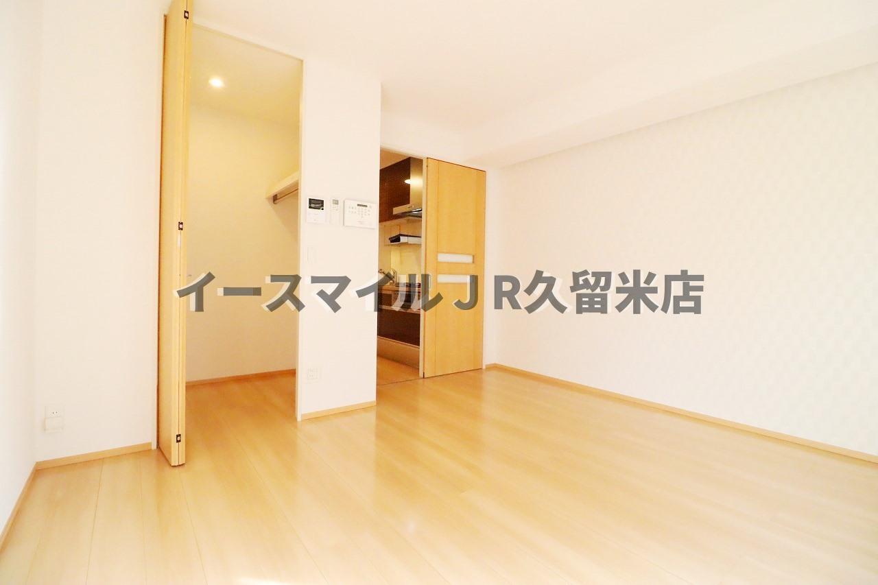 居室・リビング　居間です