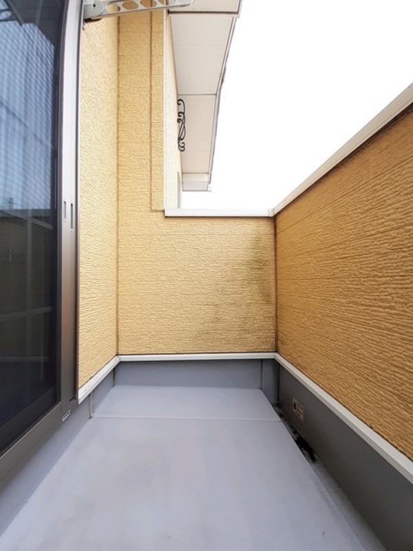 バルコニー　図面と現状に相違がある場合には現状を優先