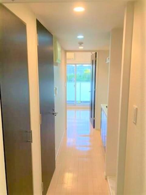 玄関　弊社は都内全域の物件をご紹介可能です！