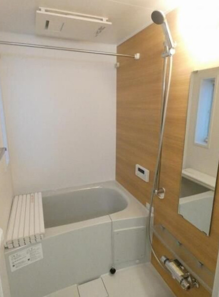 バス・シャワールーム　別部屋の写真を使用しております。