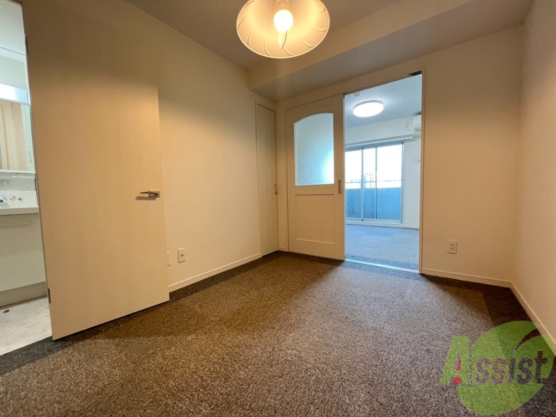 居室・リビング　７．５帖のリビングです。広々としていますね。