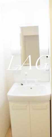 洗面設備　独立洗面台です。