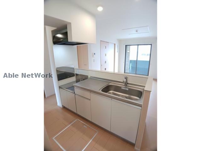 キッチン　アイランドキッチン・パントリーあり