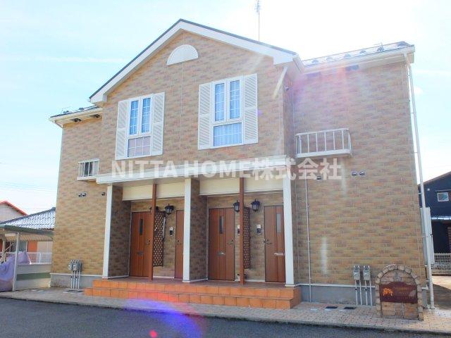 建物外観　1フロア2部屋です♪