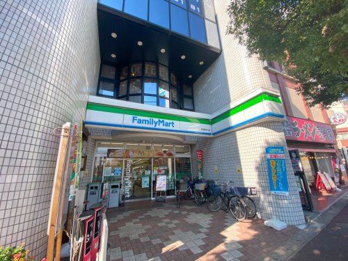コンビニ　ファミリーマート 馬橋西口店（コンビニ）まで117m