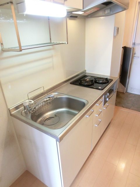 キッチン　2口ガスシステムキッチン