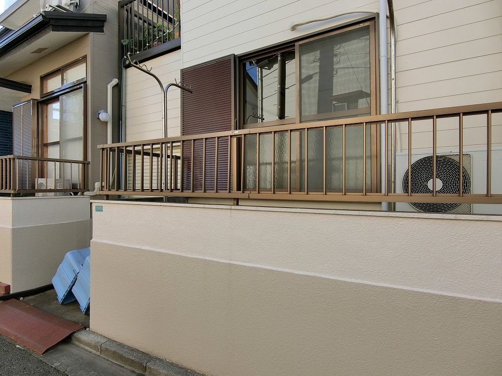 バルコニー　中１Ｆですので人目が気になりにくいです。