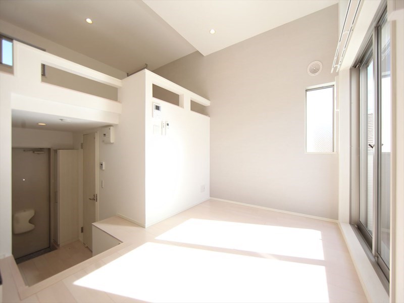 居室・リビング　洋室5.4　ロフト5帖（寝室にも使えます）　同仕様写真