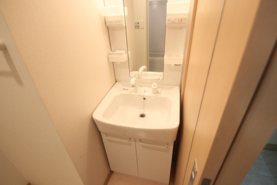 洗面設備　※別部屋の写真です