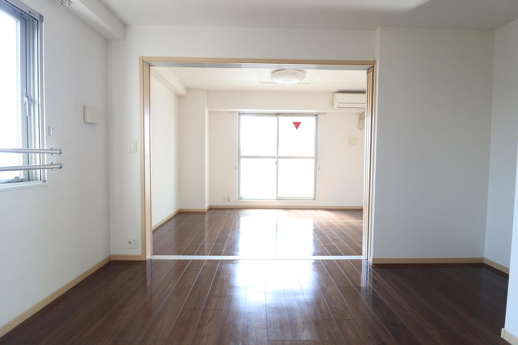 居室・リビング　リビング