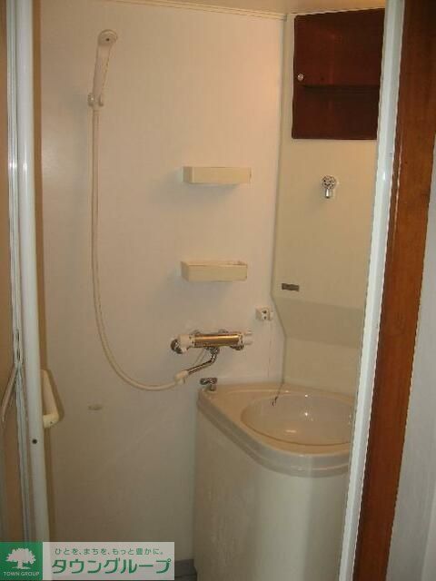 バス・シャワールーム