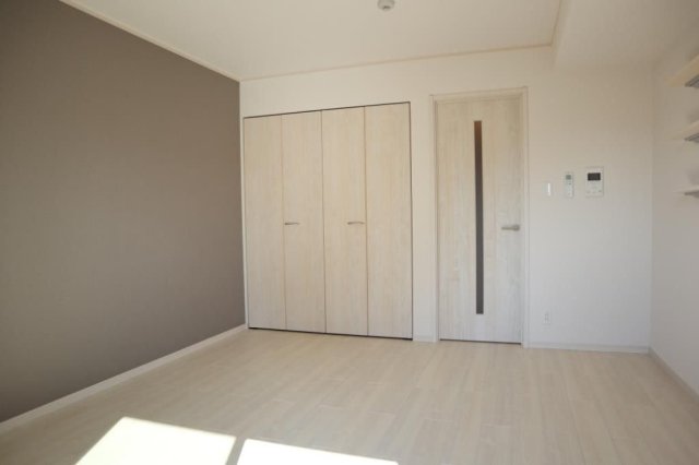 居室・リビング　別号室参考画像