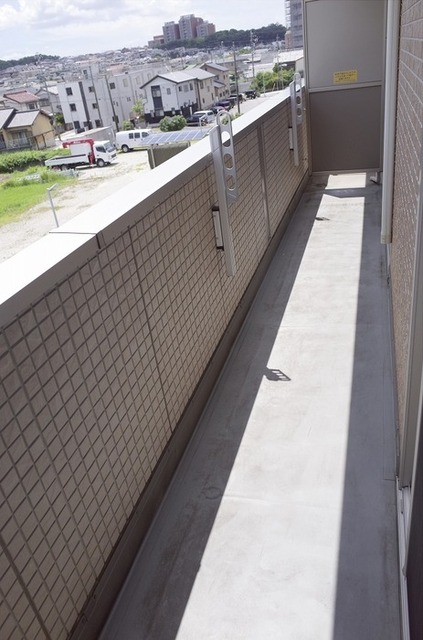 バルコニー　バルコニー