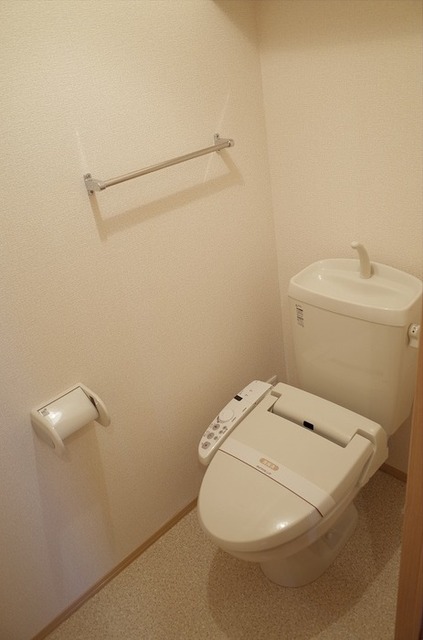 トイレ　暖房温水洗浄便座