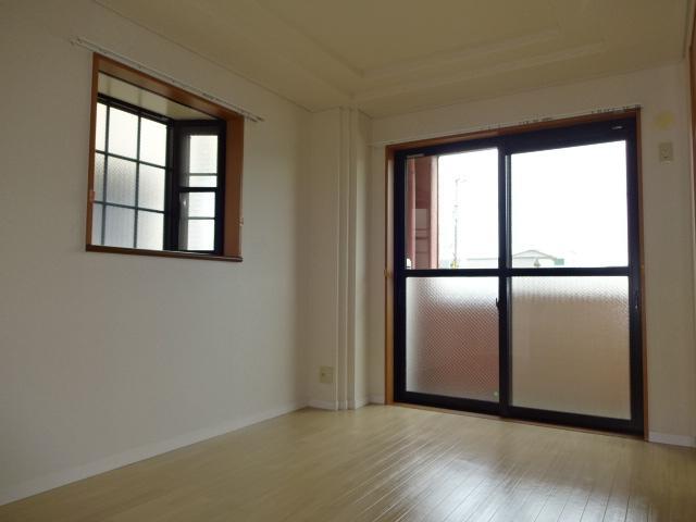 居室・リビング　洋室