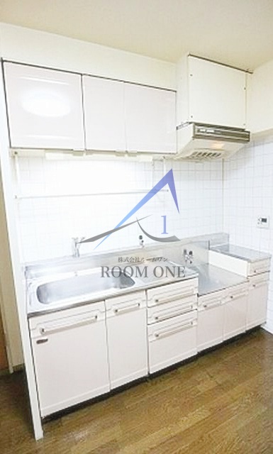 キッチン　キッチンです。