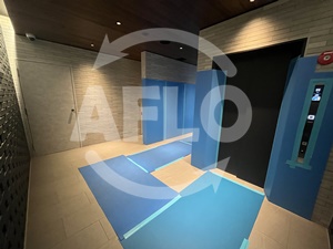 ロビー　レジュールアッシュ谷町四丁目グランクラス　ロビー