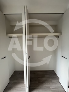 収納　レジュールアッシュ谷町四丁目グランクラス　クローゼット