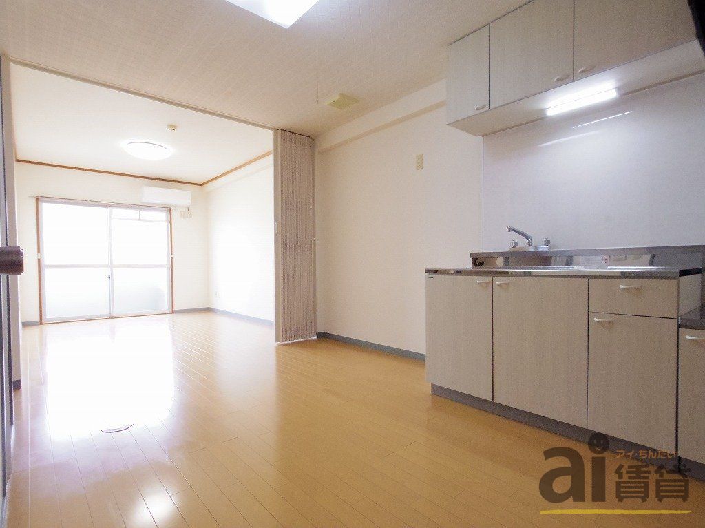 居室・リビング　同仕様写真