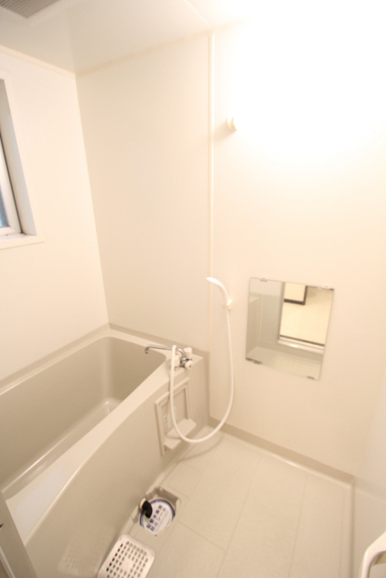 バス・シャワールーム　一日の疲れを洗い流してください