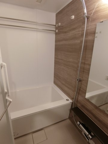 バス・シャワールーム　他のお部屋の参考写真となります。