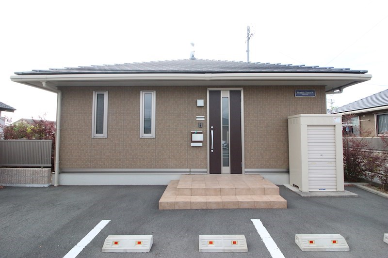 建物外観　同型