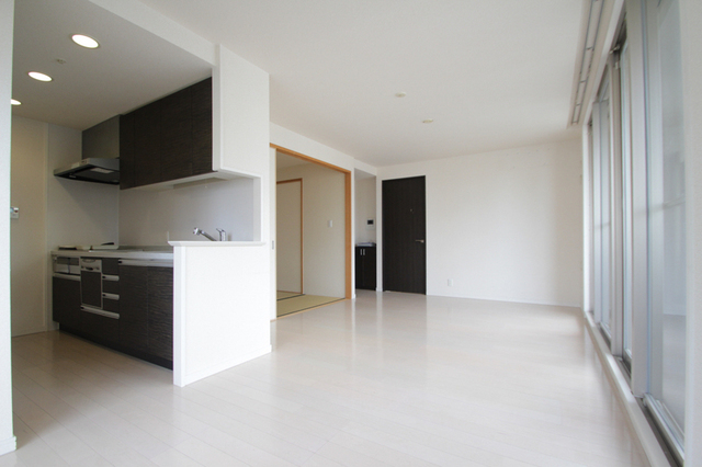 居室・リビング　※別室の参考写真です。