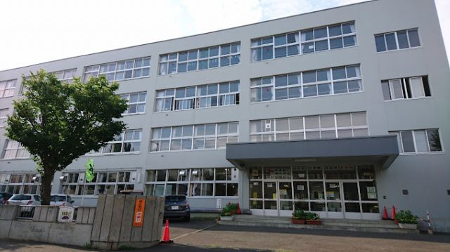 小学校　札幌市立元町北小学校（小学校）まで700m
