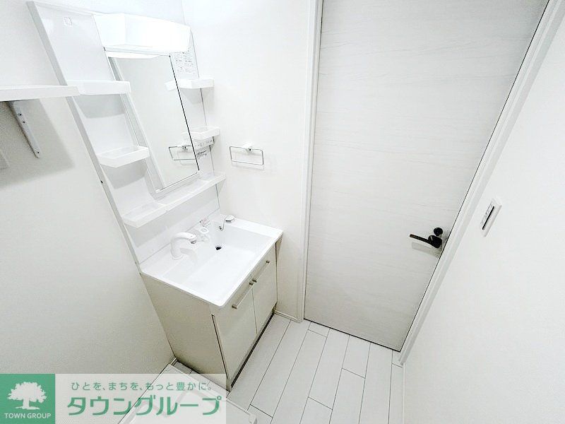 洗面設備　お部屋探しは株式会社　タウンハウジング　までお気軽にお問合…