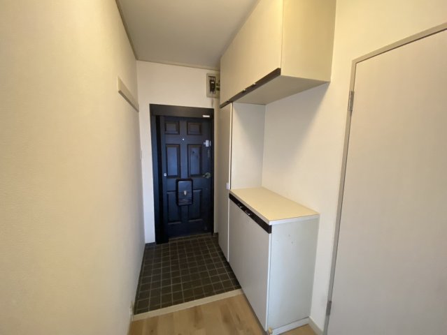 玄関　シティコーポ尾頭橋1号館