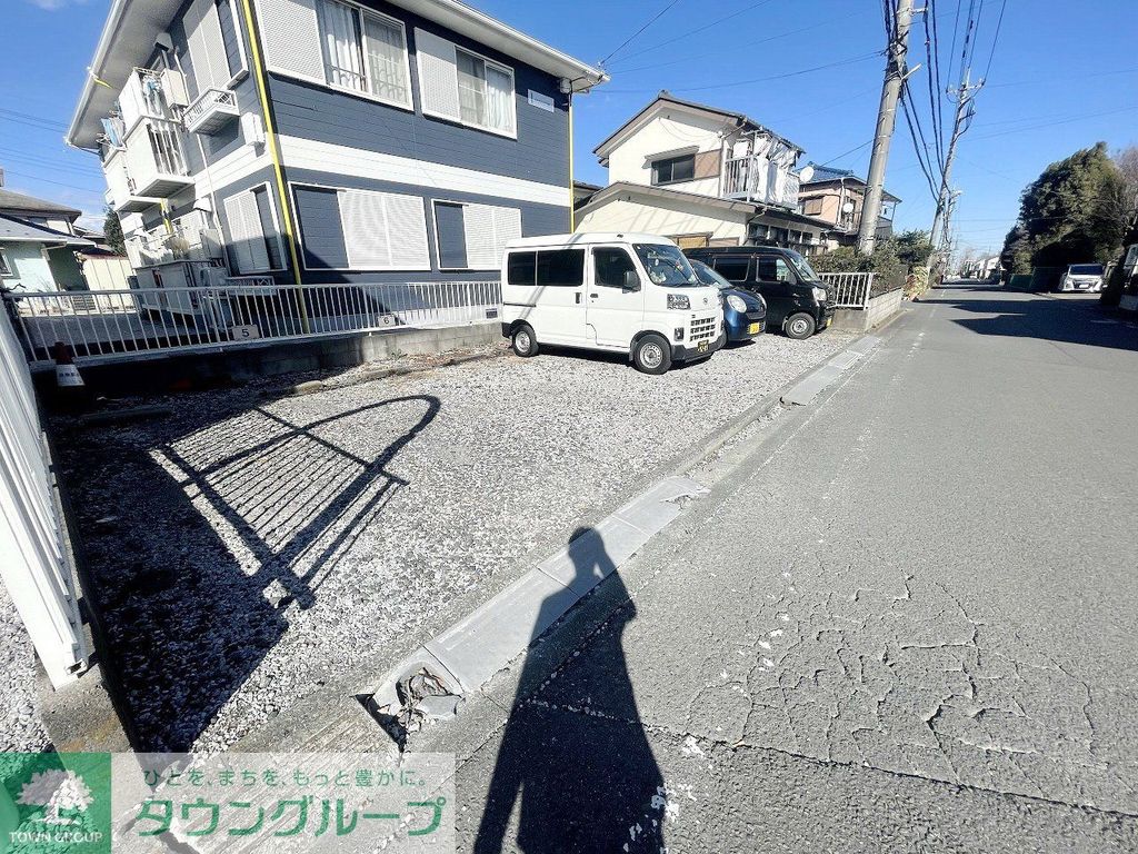 駐車場　駐車場