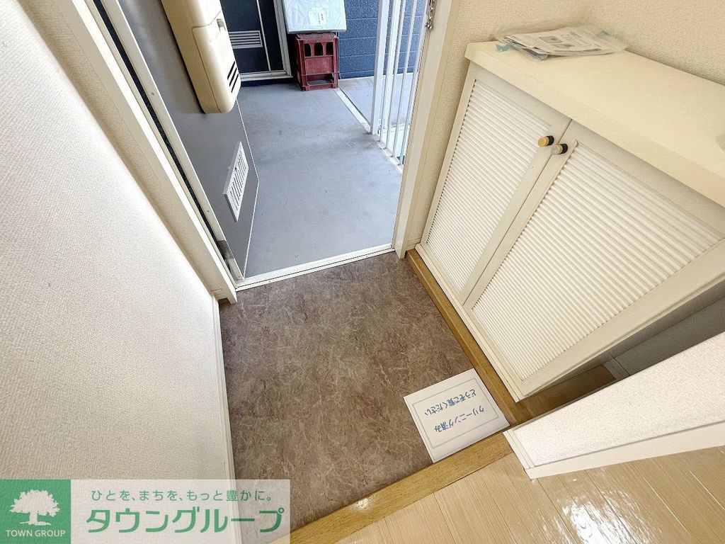 玄関　バルコニー