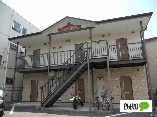 建物外観　☆２階建鉄骨造