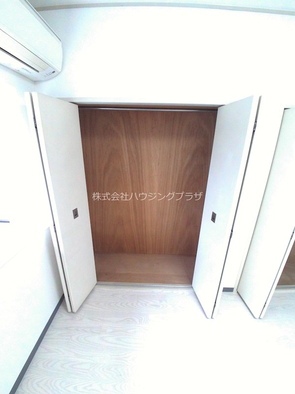 収納　クローゼット