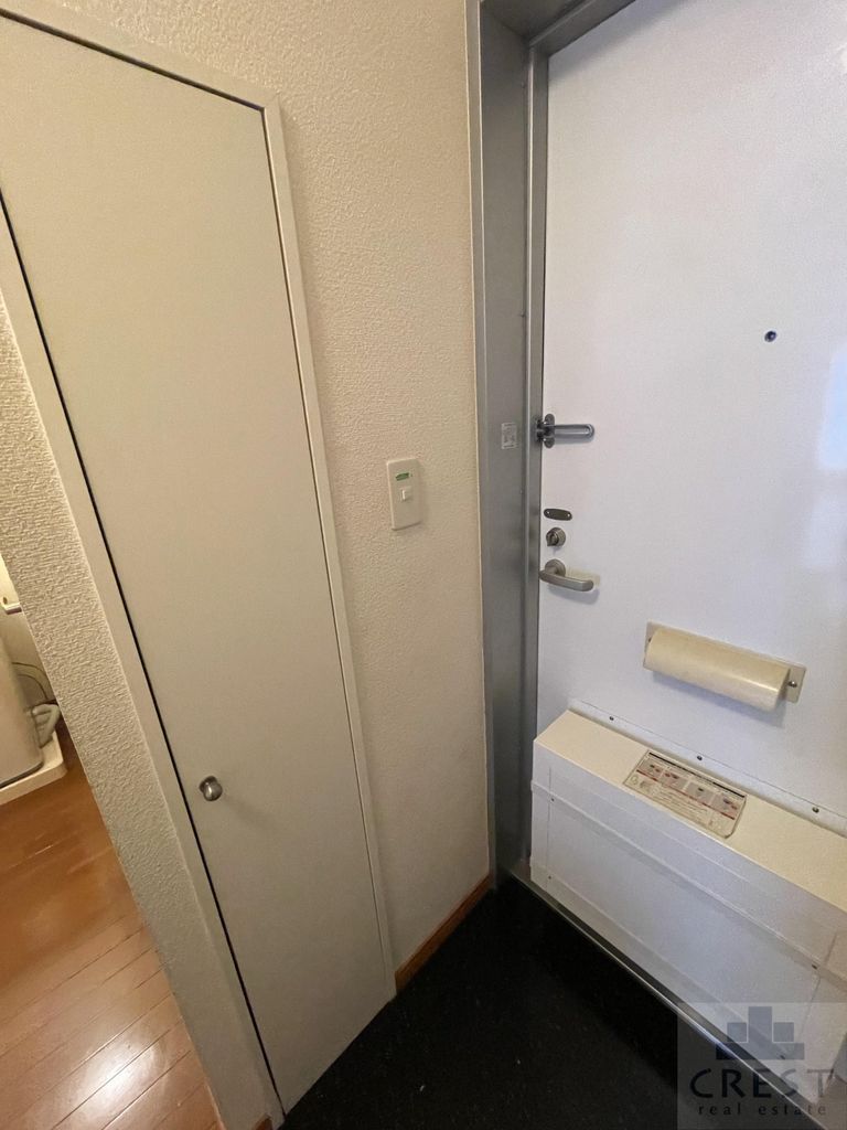 玄関　現況有姿