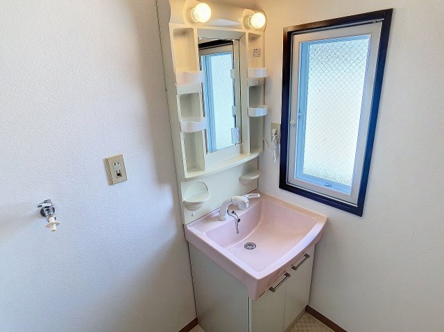 洗面設備　2024年8月撮影※現況を優先致します。