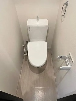 トイレ　トイレ