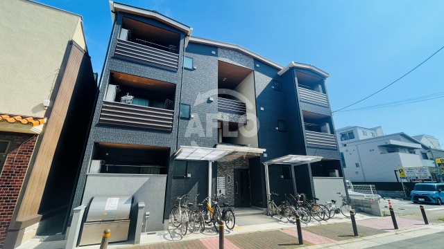 建物外観　Hilo Nishikujo　ロビー