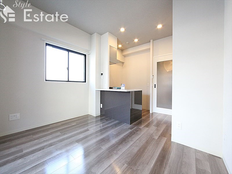 居室・リビング　内装