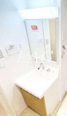 洗面設備　洗面台です。