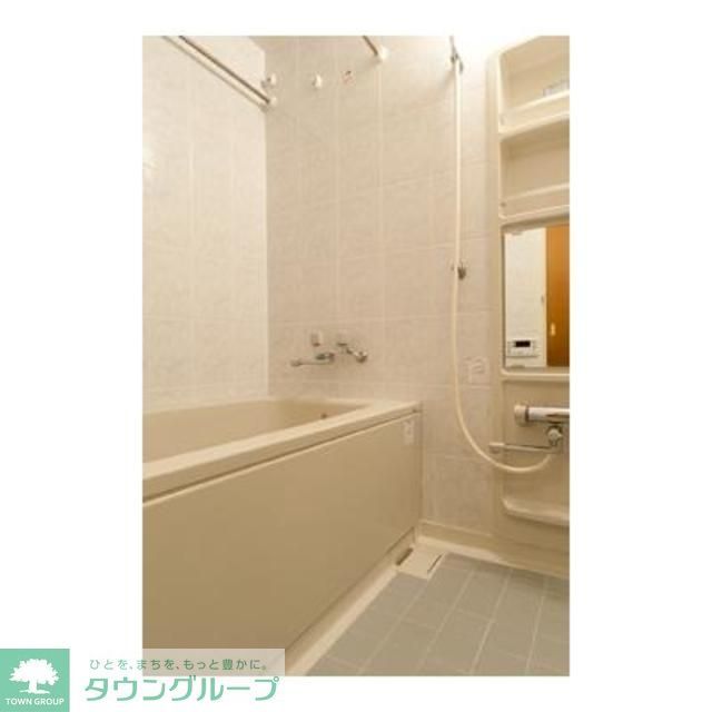 バス・シャワールーム　※写真は同タイプ住戸です。