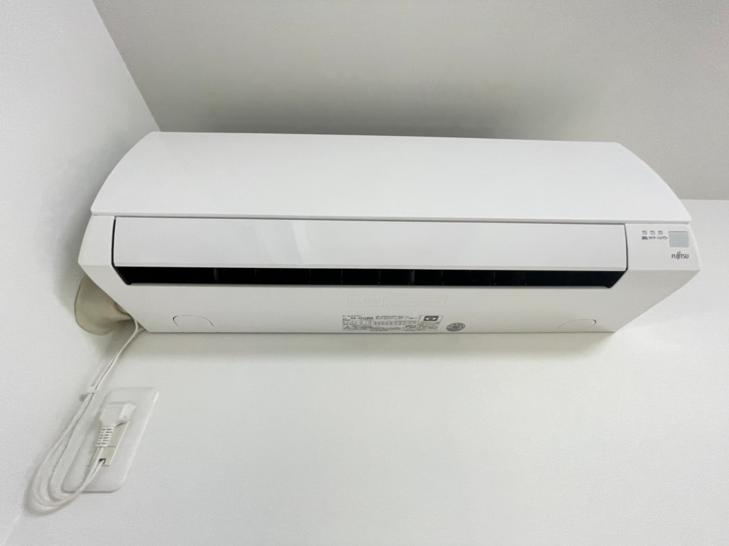 その他　節電には欠かせない省エネエアコン搭載しております！