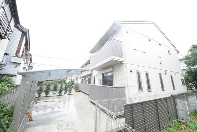 建物外観　★二駅利用可能な立地★