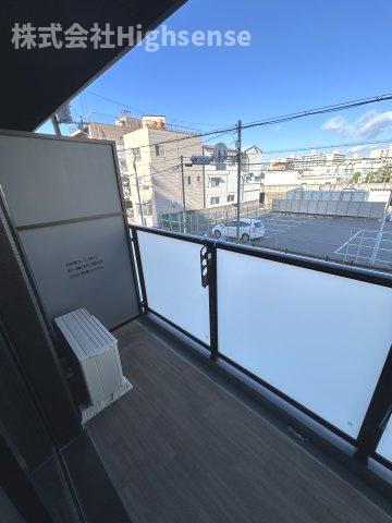 バルコニー　バルコニーがあります
