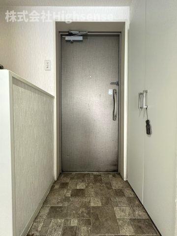 玄関　シンプルで使いやすい玄関です