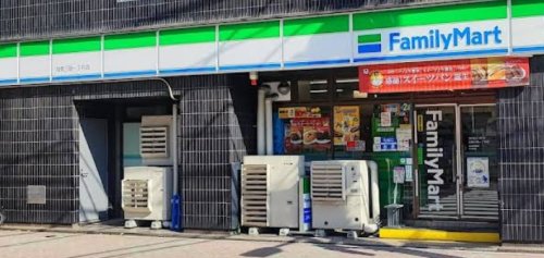 コンビニ　ファミリーマート 台東三筋一丁目店（コンビニ）まで365m