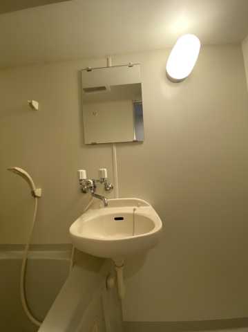 洗面設備　プレール東池袋　同間取り部屋写真です