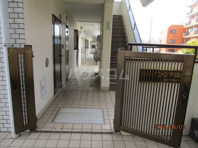 エントランス