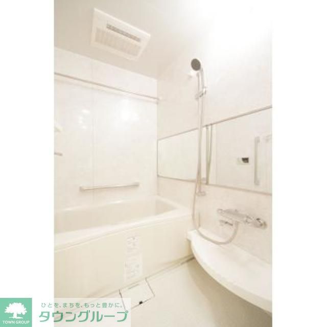 バス・シャワールーム　※写真は同タイプ住戸です。